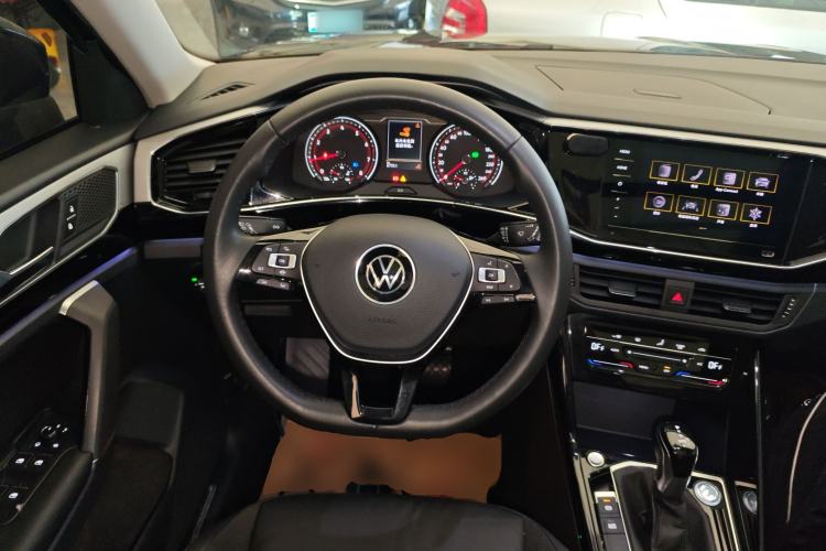Used Volkswagen Tayron 2020 330TSI Two-Wheel Drive Luxury Smart Connectivity Version Steering Wheel