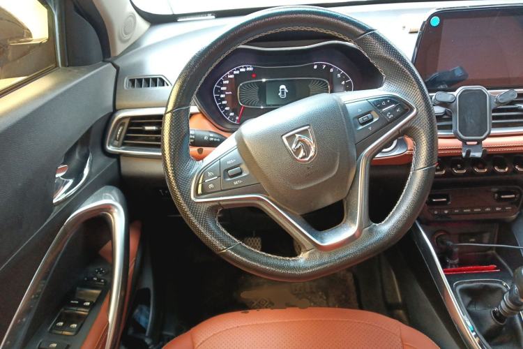 Used Baojun 510 2017 1.5L Manual Luxury Model Steering Wheel