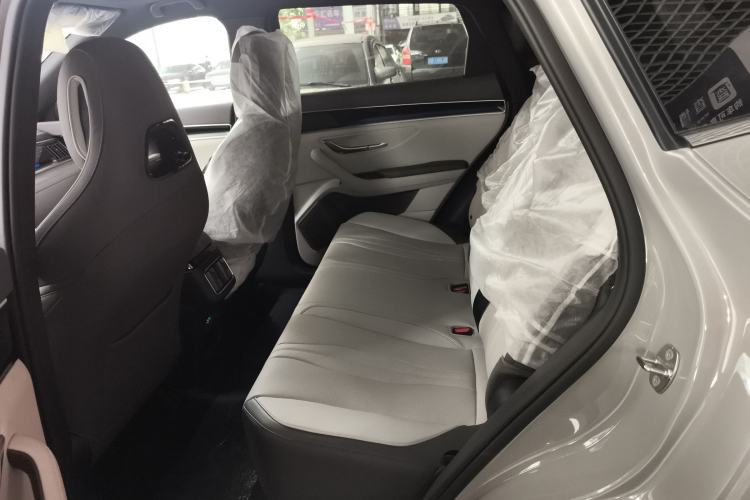 Used BYD Song PLUS New Energy 2025 EV Smart Drive Edition 605km Flagship Model
