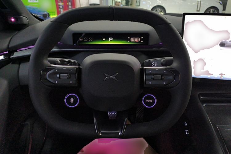 Used XPeng P7 2025 Model—750 All-Wheel-Drive High-Performance Ultra