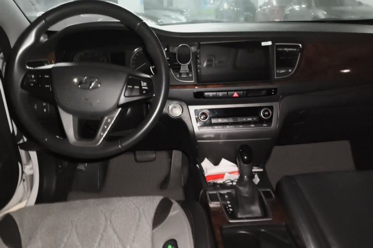 Used Hyundai Mistra 2014 1.8L Automatic Deluxe DLX Model
