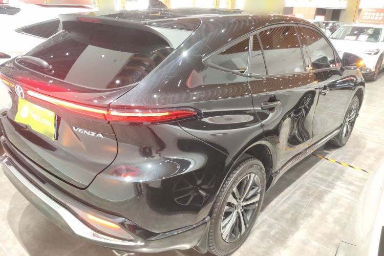 Used Toyota Venza 2022 2.0L CVT Two-Wheel Drive Luxury Edition
