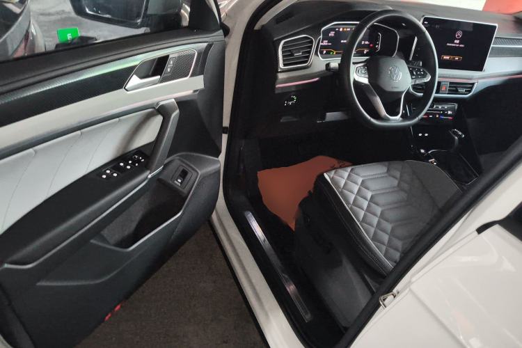 Used Volkswagen Tayron 2024 300TSI Two-Wheel-Drive Luxury Plus Advanced Version Driver Seat