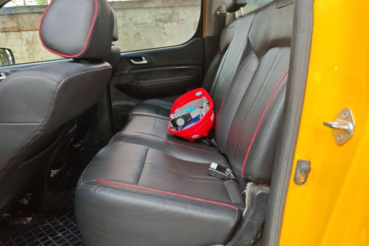 Used Foton General F9 2022 2.0T Gasoline Manual 4x4 Enjoyment Version Standard Cab 4G20TI5 Left Rear Seat