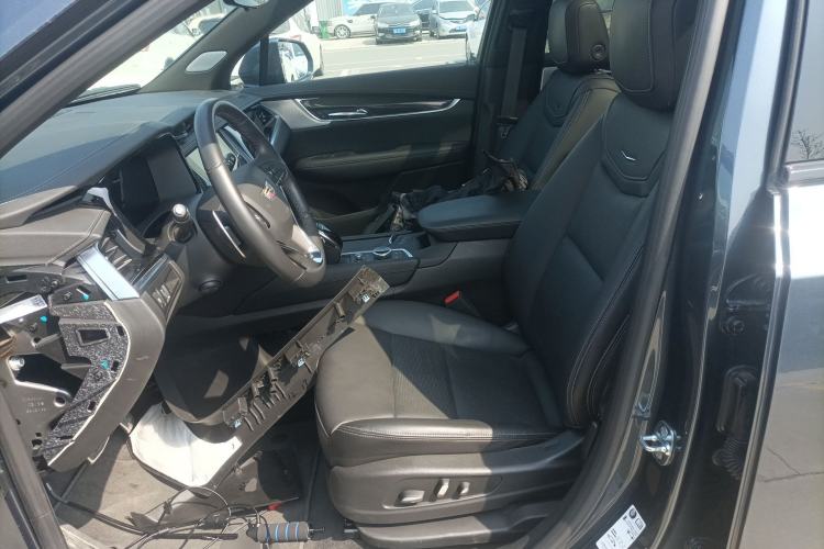 Used Cadillac XT6 2025 2.0T Six-Seater Four-Wheel-Drive Platinum Executive Black Label Version