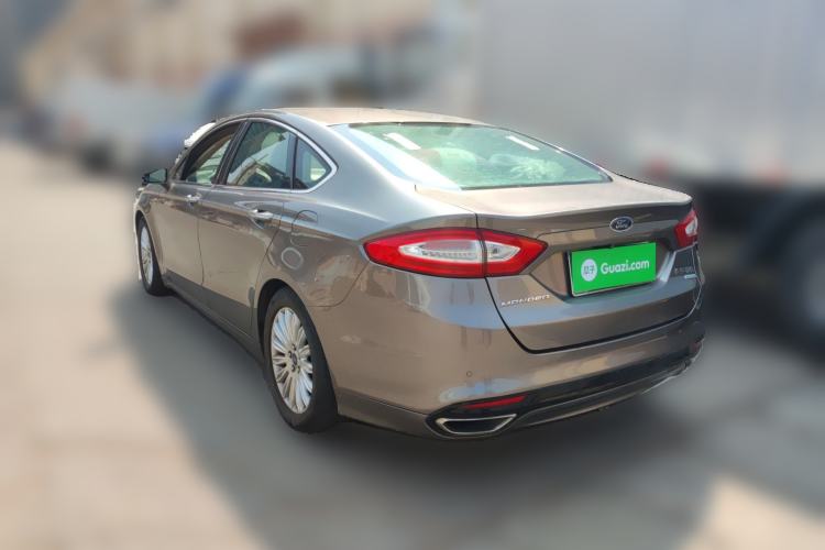 Used Ford Mondeo 2013 2.0L GTDi 200 Luxury Model Rear Left 45 Deg