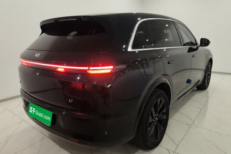 Used Li Auto L7 2023 Air model
