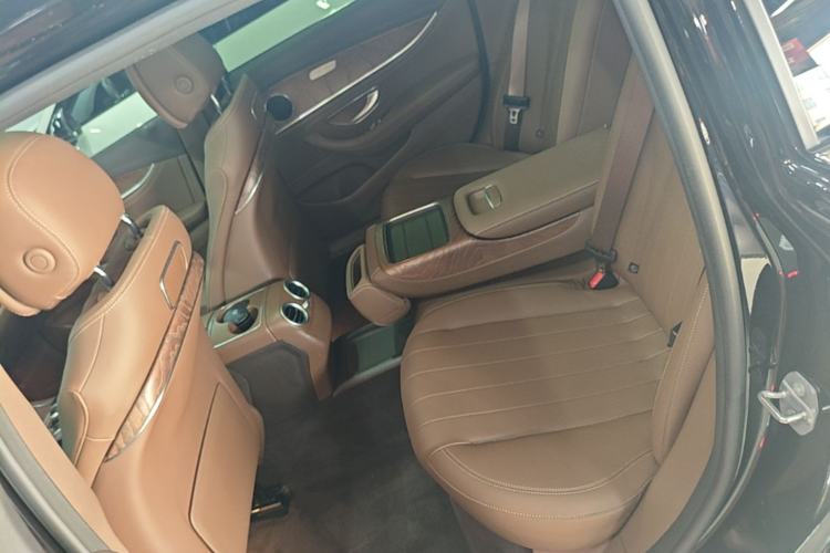 Used Mercedes-Benz E-Class 2018 Facelift E 200 L
