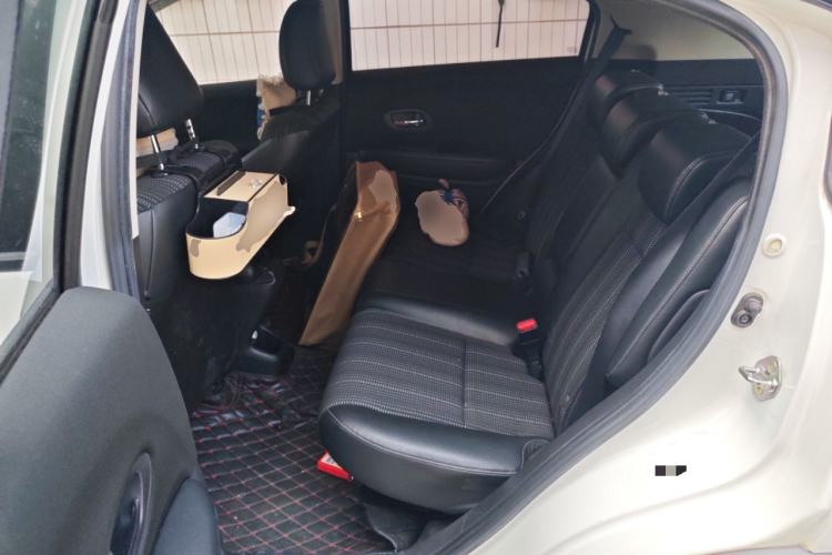 Used Honda Vezel 2017 1.8L CVT Front-Wheel Drive Pioneer Edition
