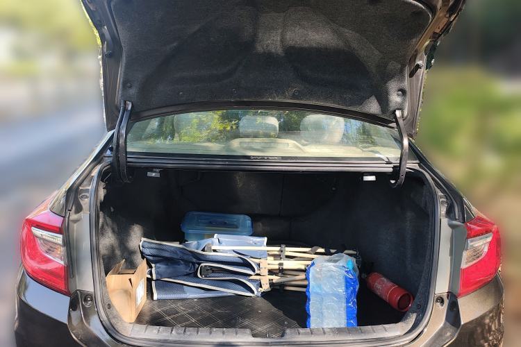 Used Honda Crider 2013 1.8L automatic luxury edition
