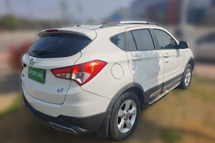 Used Haima S5 2015 1.6L Manual Luxury Model with Sunroof
