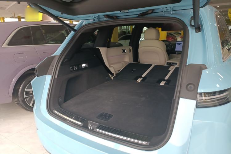 Used Li Auto L7 2024 Ultra Model Trunk