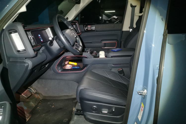 Used Formula Leopard 5 2023 Explore Edition Driver Seat