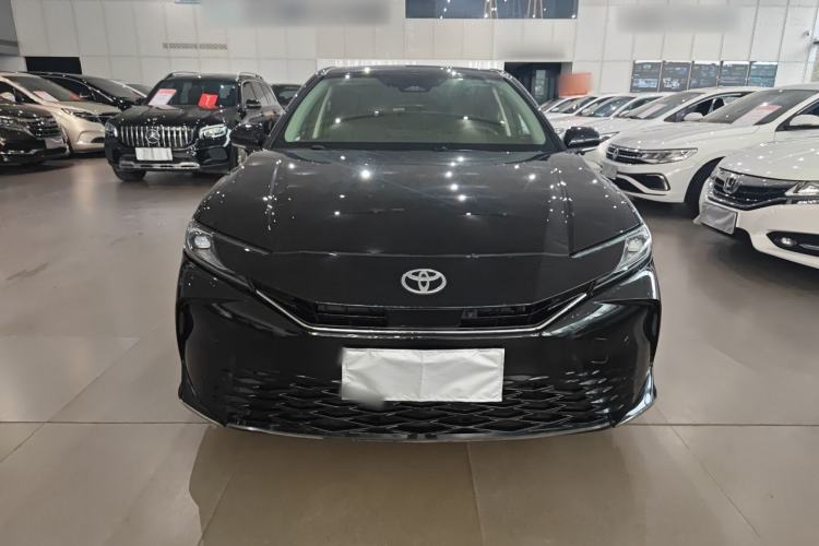 Used Toyota Camry 2024 Dual-Motor 2.0 HGVP Luxury Edition Front