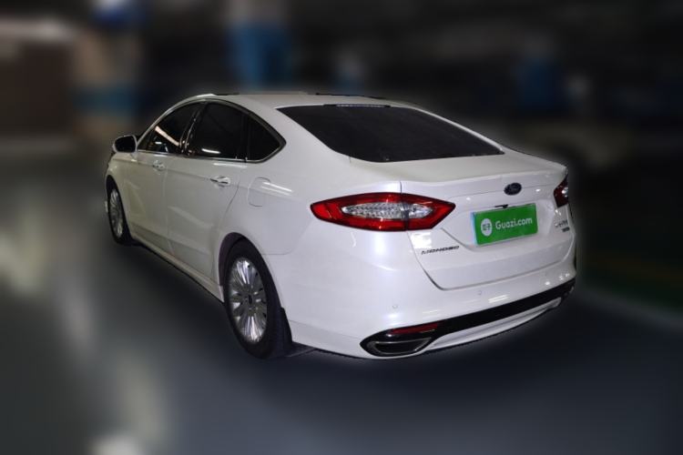 Used Ford Mondeo 2013 2.0L GTDi 200 Luxury Model Rear Left 45 Deg