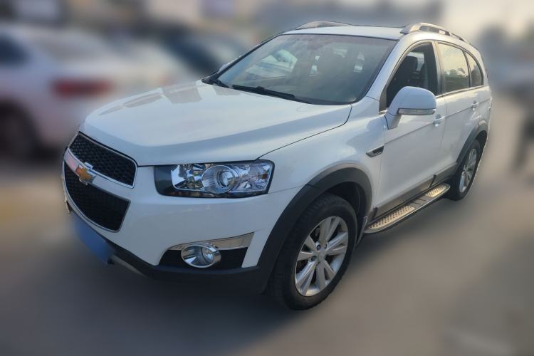 Used Chevrolet Captiva 2014 2.4L 4x4 Flagship Edition 7 Seats