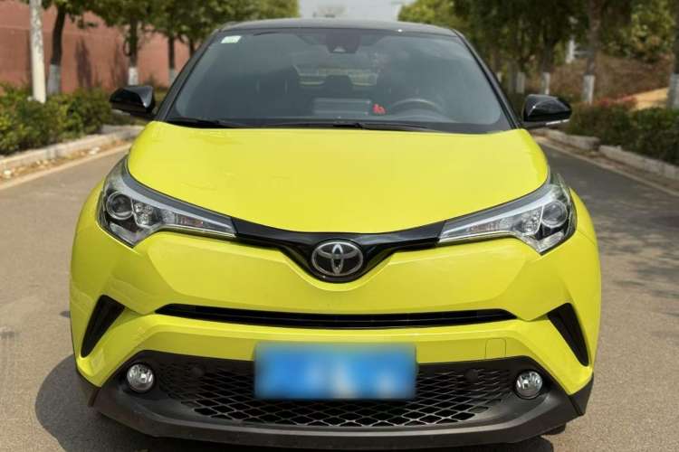 Used Toyota C-HR 2020 2.0L Leading Edition Exterior 4