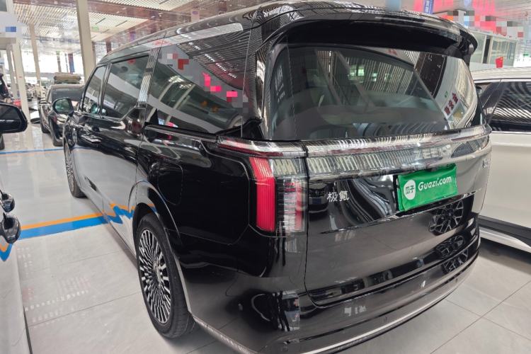 Used Zeekr 009 2022 WE Edition Exterior 2