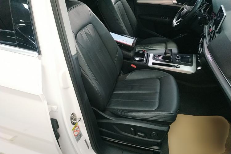 Used Audi Q5L 2020 Updated 40 TFSI Prestige Fashion Edition
