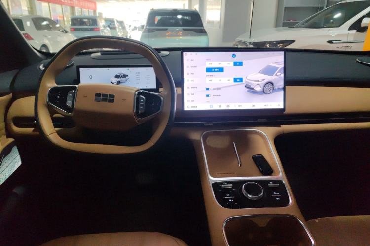 Used Geely Galaxy Galaxy Xingjian 7 EM-i 2025 120km Flagship Edition