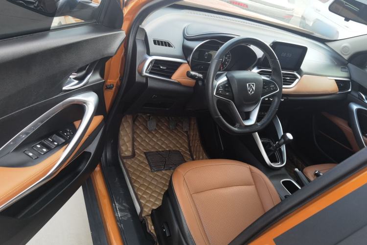 Used Baojun 510 2017 1.5L Manual Luxury Model
