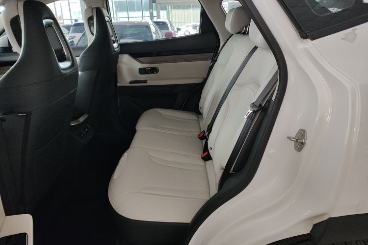 Used JETOUR Dashing i-DM 2023 1.5T DHT Lightning
