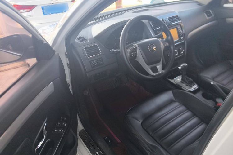 Used FORTHING Joyear S50 2016 1.6L CVT Deluxe Model