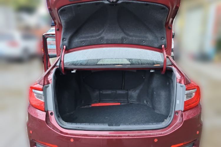 Used Honda Crider 2013 1.8L automatic comfort version Trunk