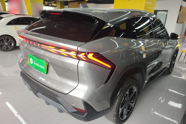 Used Geely Galaxy L7 2023 1.5T 115 km Starship
