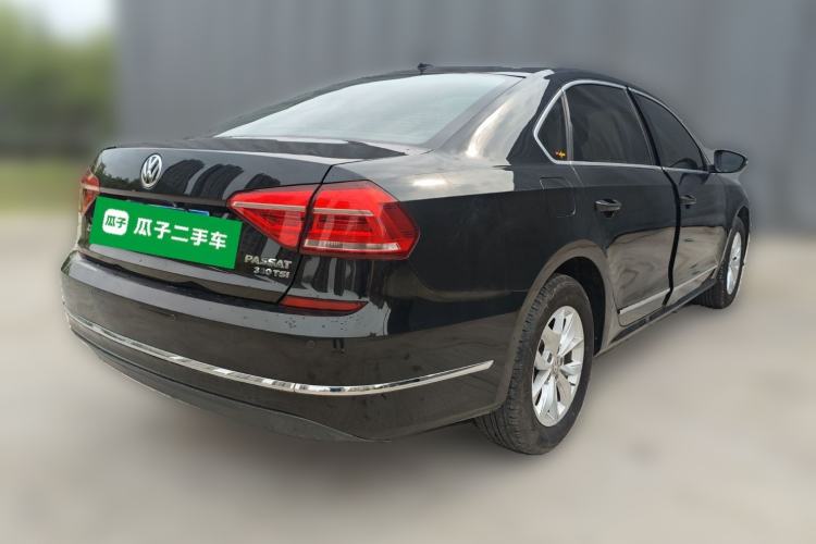 Used Volkswagen Passat 2017 330TSI DSG Luxury Edition
