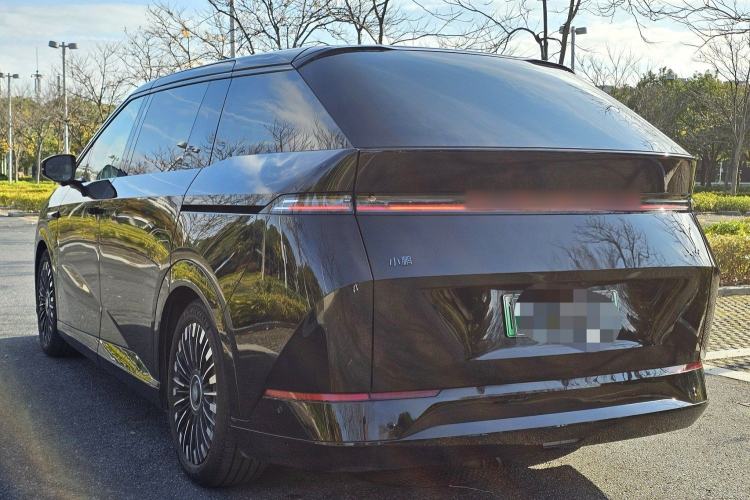 Used XPeng X9 2025 740 Ultra-Long Range Max