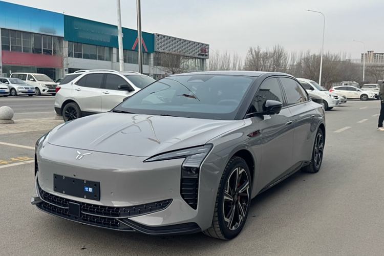 Used Hongqi EH7 2024 760 Pro+ Four-Wheel Drive Version