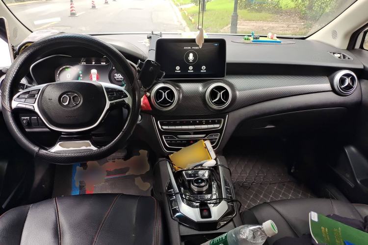 Used BAIC Beijing EU5 2018 R500 Smart Wind Edition Center Console