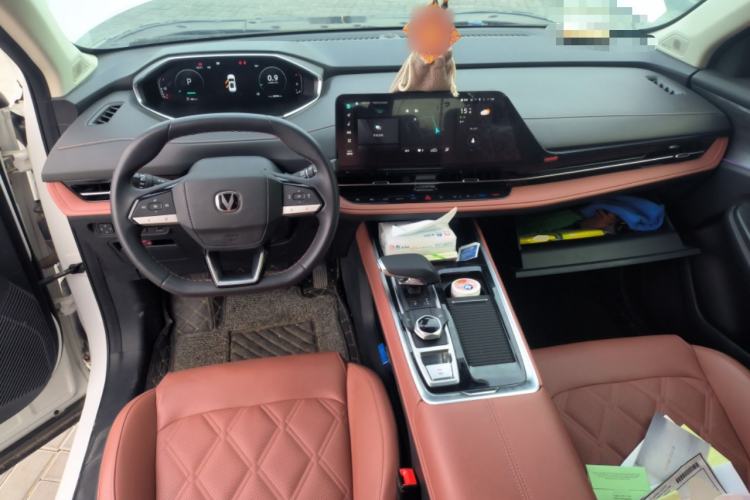 Used CHANGAN CS55PLUS 2024 3rd Generation 1.5T DCT Prestige Model Center Console