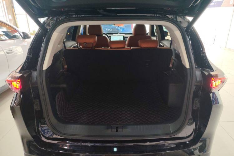 Used JETOUR Shanhai Shanhai L7 2024 1.5T 120km MAX 5-Seater
