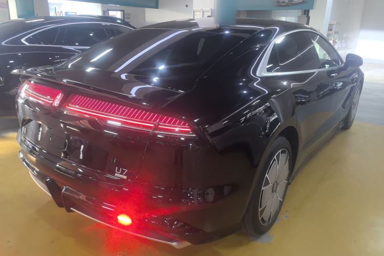 Used Yangwang U7 2025 EV Five-Seat Luxury Edition