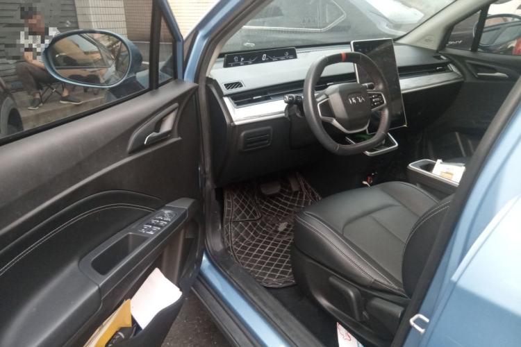 Used NETA V 2022 Chao 300 Lite Lithium Iron Phosphate Driver Seat