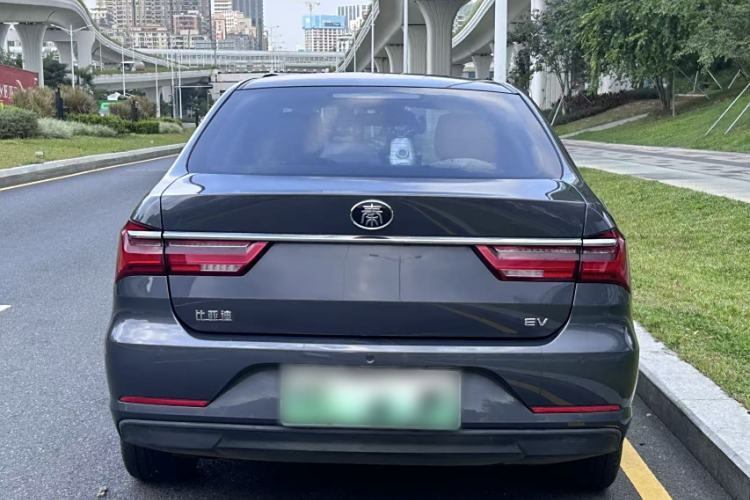 Used BYD Qin New Energy 2019 High-Range Luxury Model
