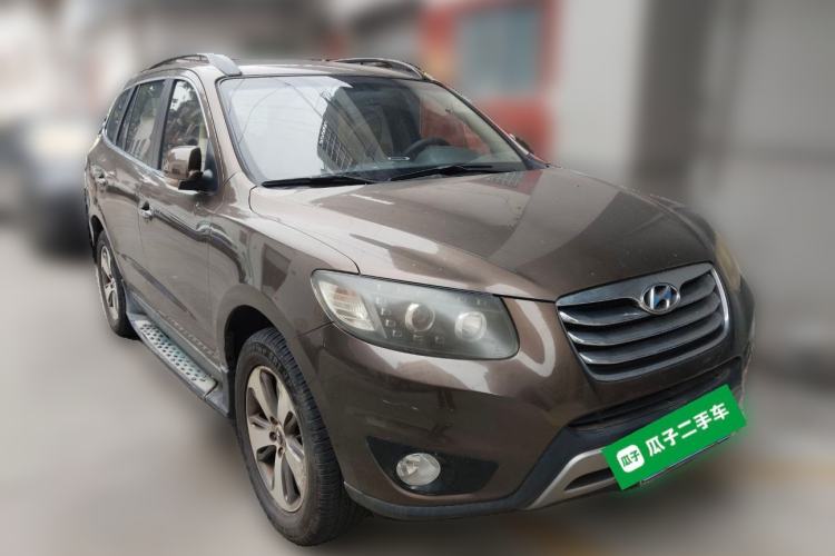 Used Hyundai Santa Fe Classic 2012 2.4 Luxury Edition 7-Seater Four-Wheel Drive