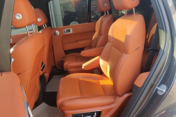 Used Li Auto L8 2023 Air model
