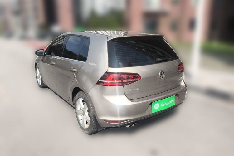 Used Volkswagen Golf 2017 230TSI Automatic Comfort Edition – Celebrating Milestone of One Million Units
