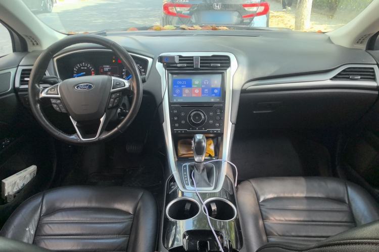 Used Ford Mondeo 2013 1.5L GTDi180 Fashion Edition Center Console