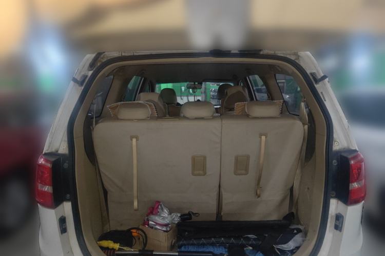 Used Baojun 730 2016 1.5L Manual Comfort Version 7 Seats China V Emission Standard Trunk