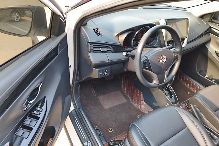 Used Toyota YARiS L Zhi Xuan 2022 X-Trail 1.5L CVT Luxury PLUS Edition
