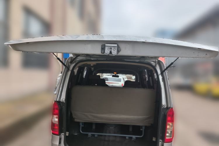 Used Wuling Rongguang V 2016 1.2L Practical Version Trunk