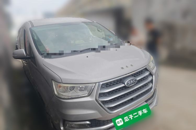 Used JAC Refine M4 2019 Business & Travel Series 2.0L Manual Comfort Model China VI Front Right 45 Deg