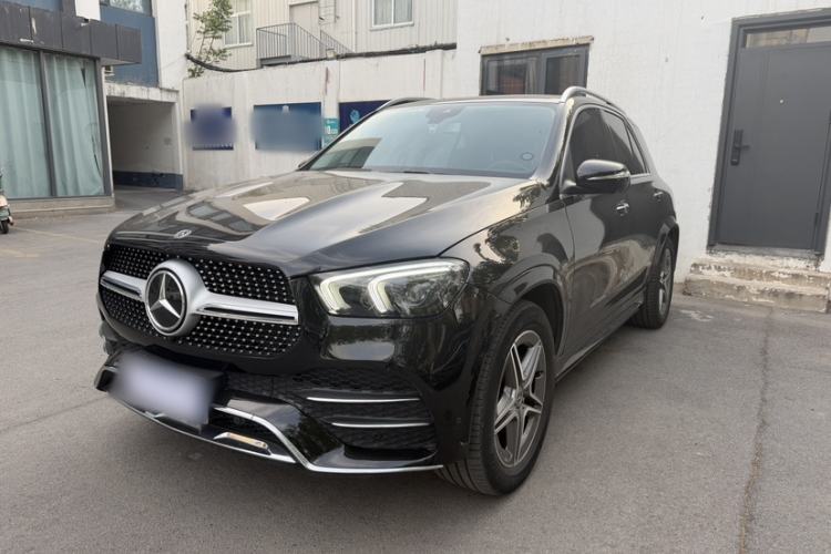 Used Mercedes-Benz GLE 2020 Facelifted GLE 450 4MATIC Stylish Edition Exterior 3