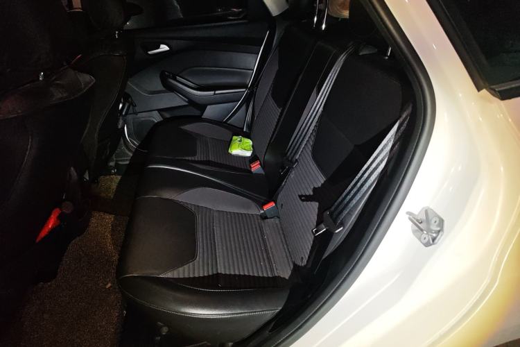 Used Ford Focus 2017 Sedan 1.6L Automatic Fashion Edition Smart Drive Version Left Rear Seat