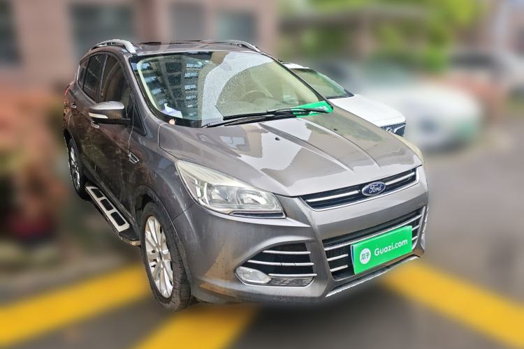 Used Ford Kuga 2013 2.0L GTDi Four-Wheel-Drive Elite Model Front Right 45 Deg
