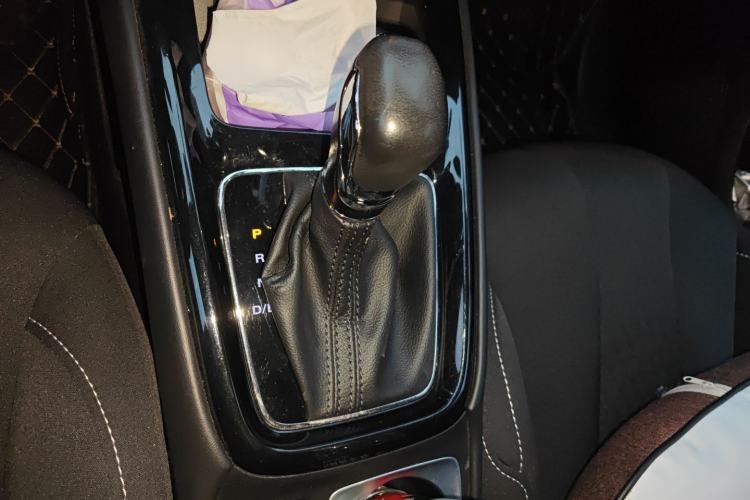 Used Roewe i5 2020 1.5L Automatic 4G Connected Linghao Edition